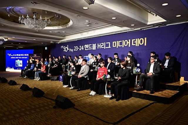 萨维切维奇：忘不了对巴萨的吊射；米兰的欧战之夜总是很出色