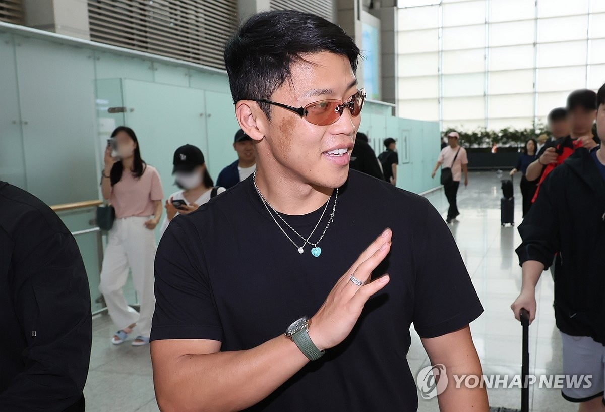 恒大足校：U14小将江承恩被赫塔费球探邀请参加试训